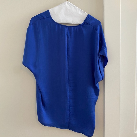 She & Sky blouse - Picture 2 of 3